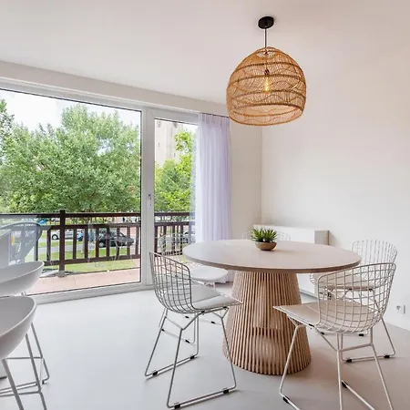 Appartement Beautifully Renovated Appt With Big Cosy Terrace à Knokke-Le-Zoute Extérieur photo